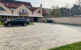 Rezidex Apartmanház